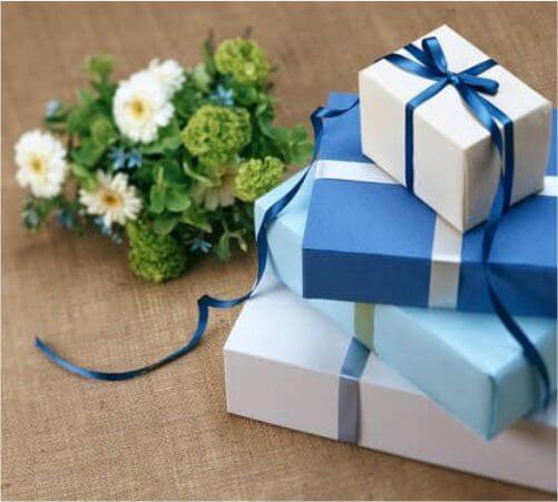 Gift-Article-Manufacturer-Reseller